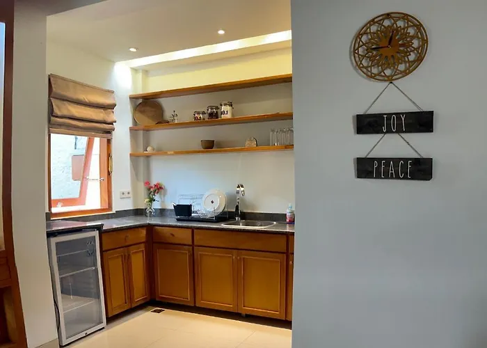 Casa Shanti Deluxe Villa *