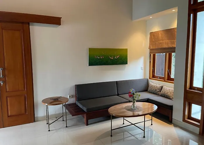 Casa Shanti Deluxe Villa Lovina Beach